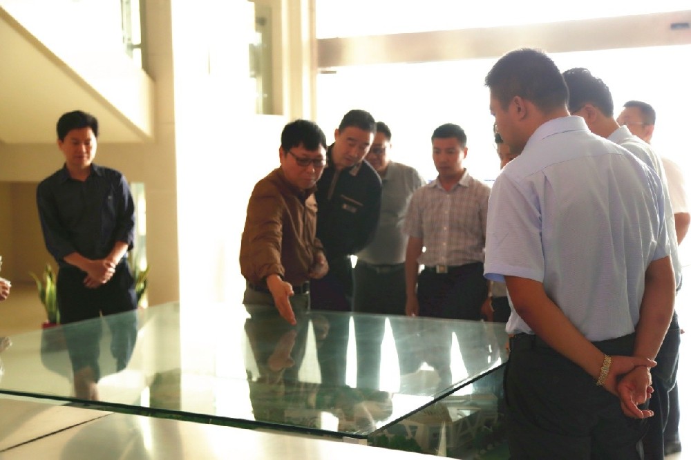 江苏省委党校第十二期书记培训班辅导到百乐博高科参观调查(2015-10-16)